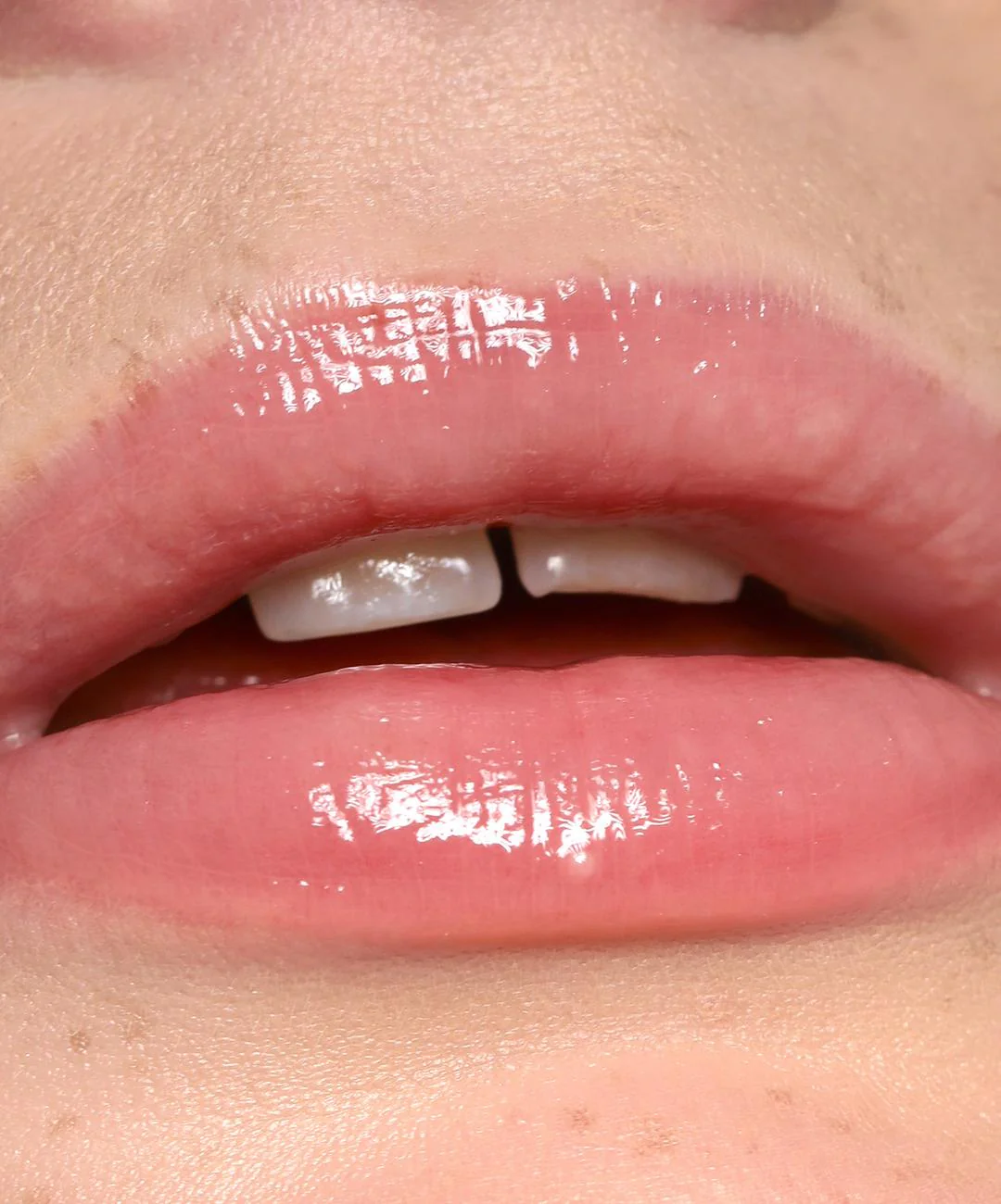 Lip Gloss - Image 22